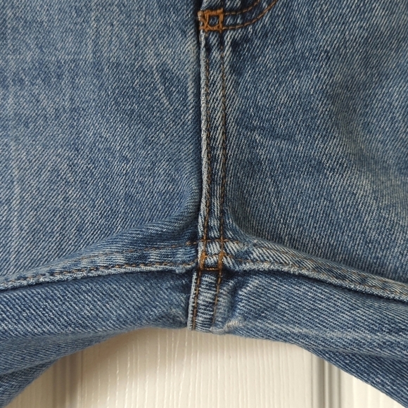 We The Free Dakota Distressed Medium Wash High Waisted Straight Leg Jeans 27 - Picture 12 of 15